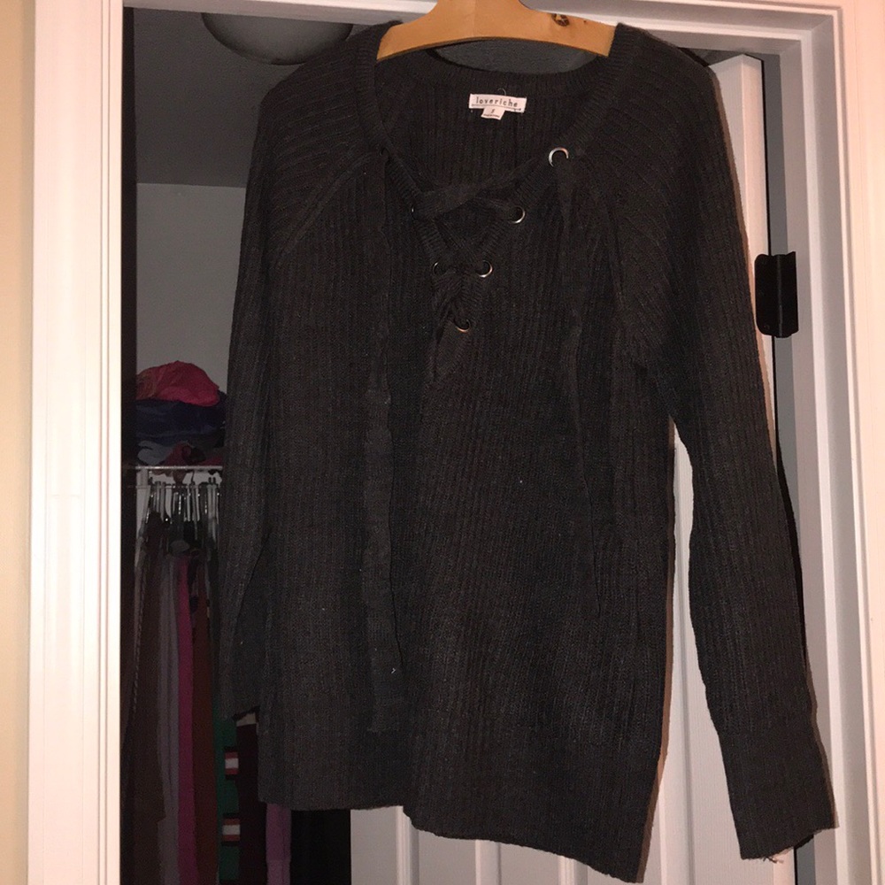 Lace Up Sweater - Picture 2 of 3